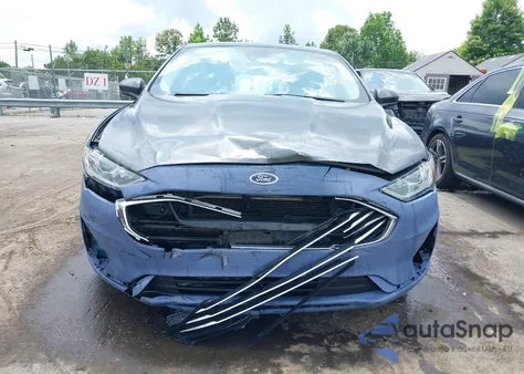 2019 Ford Fusion Se z USA, uszkodzony, nr VIN 3FA6P0T95KR264680